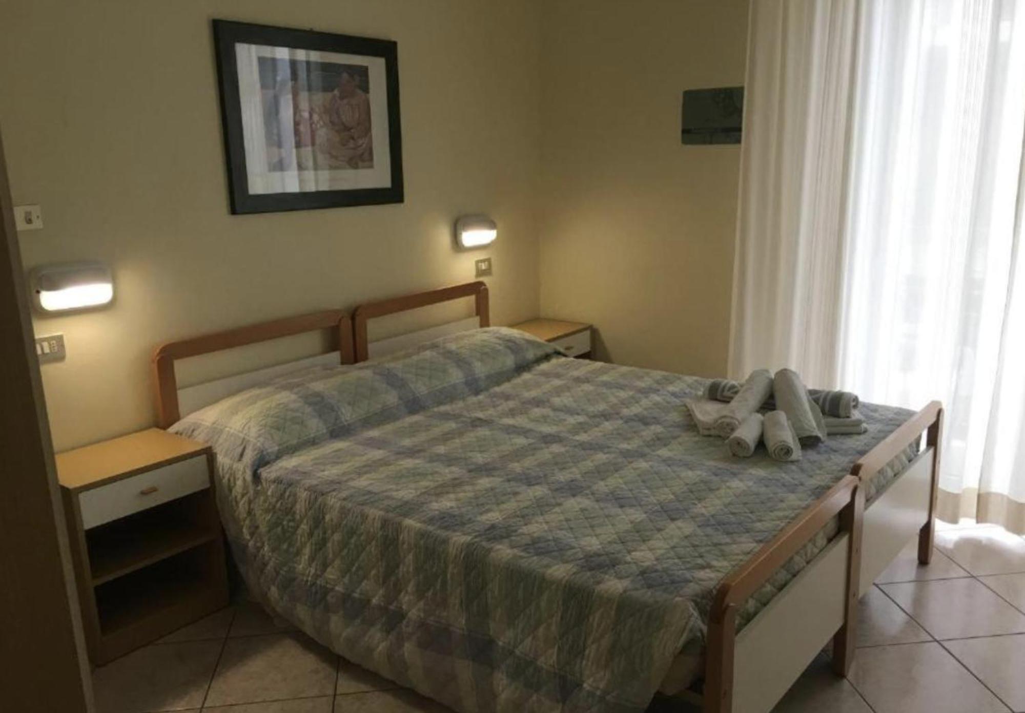 Hotel Bonaria ريميني المظهر الخارجي الصورة